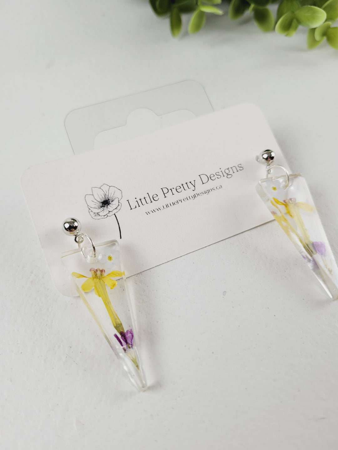 Little Pretty Designs, Pressed Flower Earrings