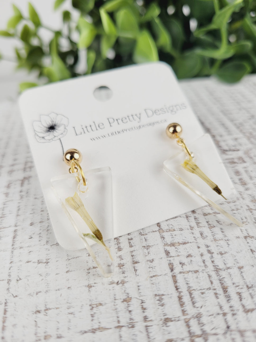 Little Pretty Designs, Pressed Flower Earrings
