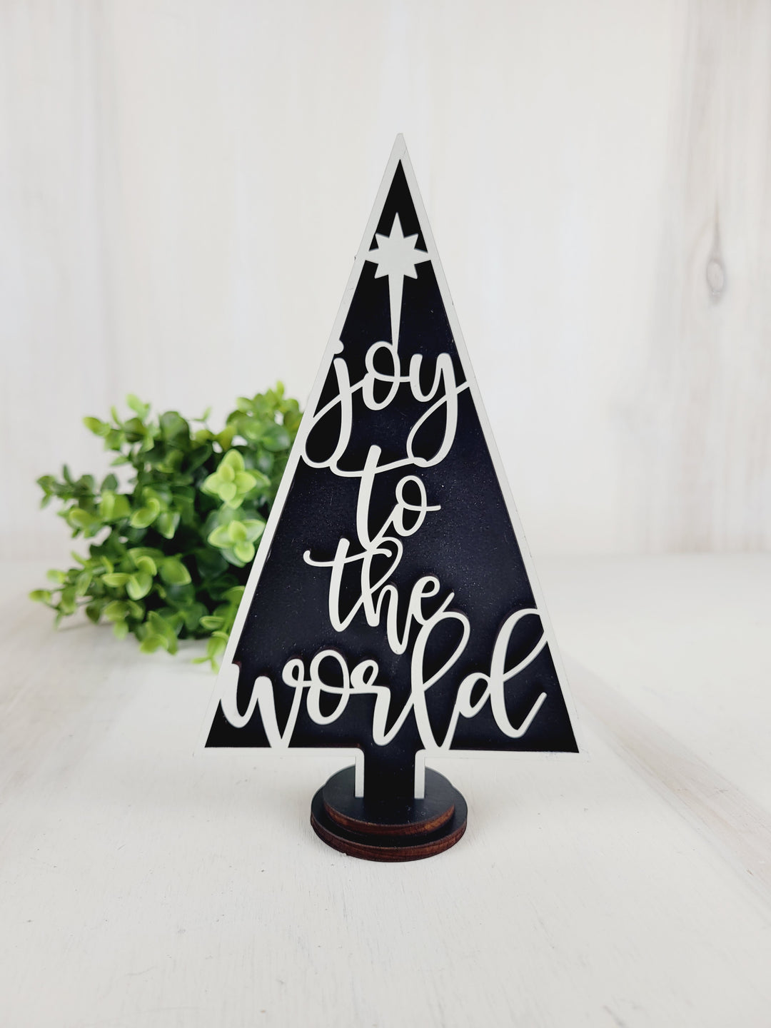 Rough Cut Dezigns, Wooden Christmas Trees