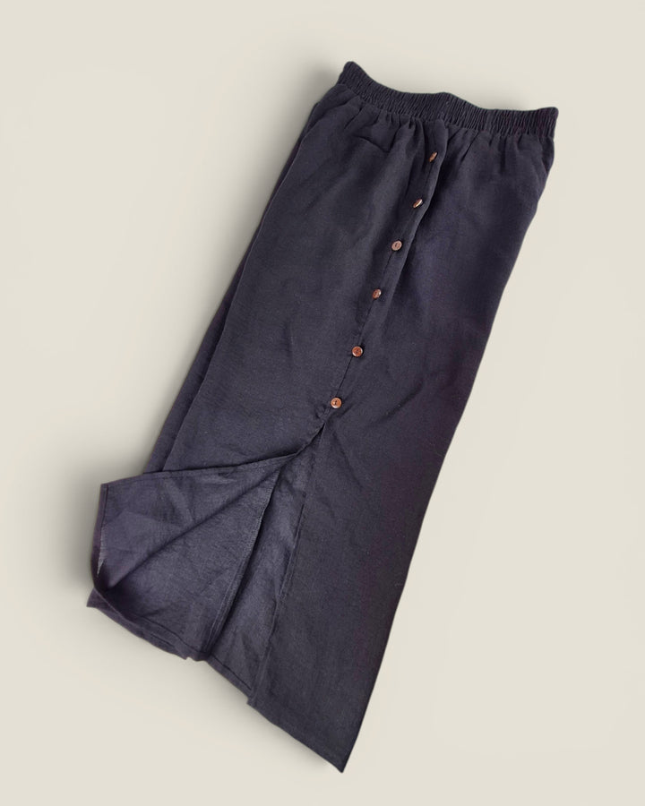 Pre-Loved Red Coral Wide Leg Black Pants Ladies Medium | Betty’s Marketplace