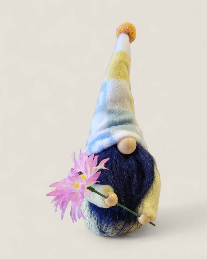 Tracey's Treasures, Everyday Gnomes