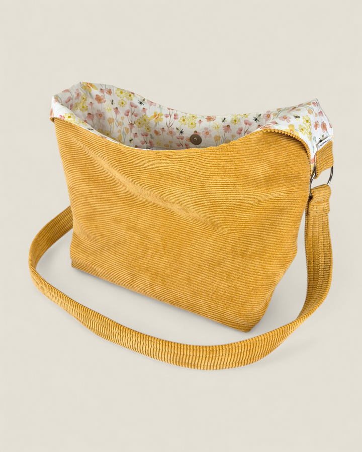 Izzyrai Handmade, Crossbody Bags