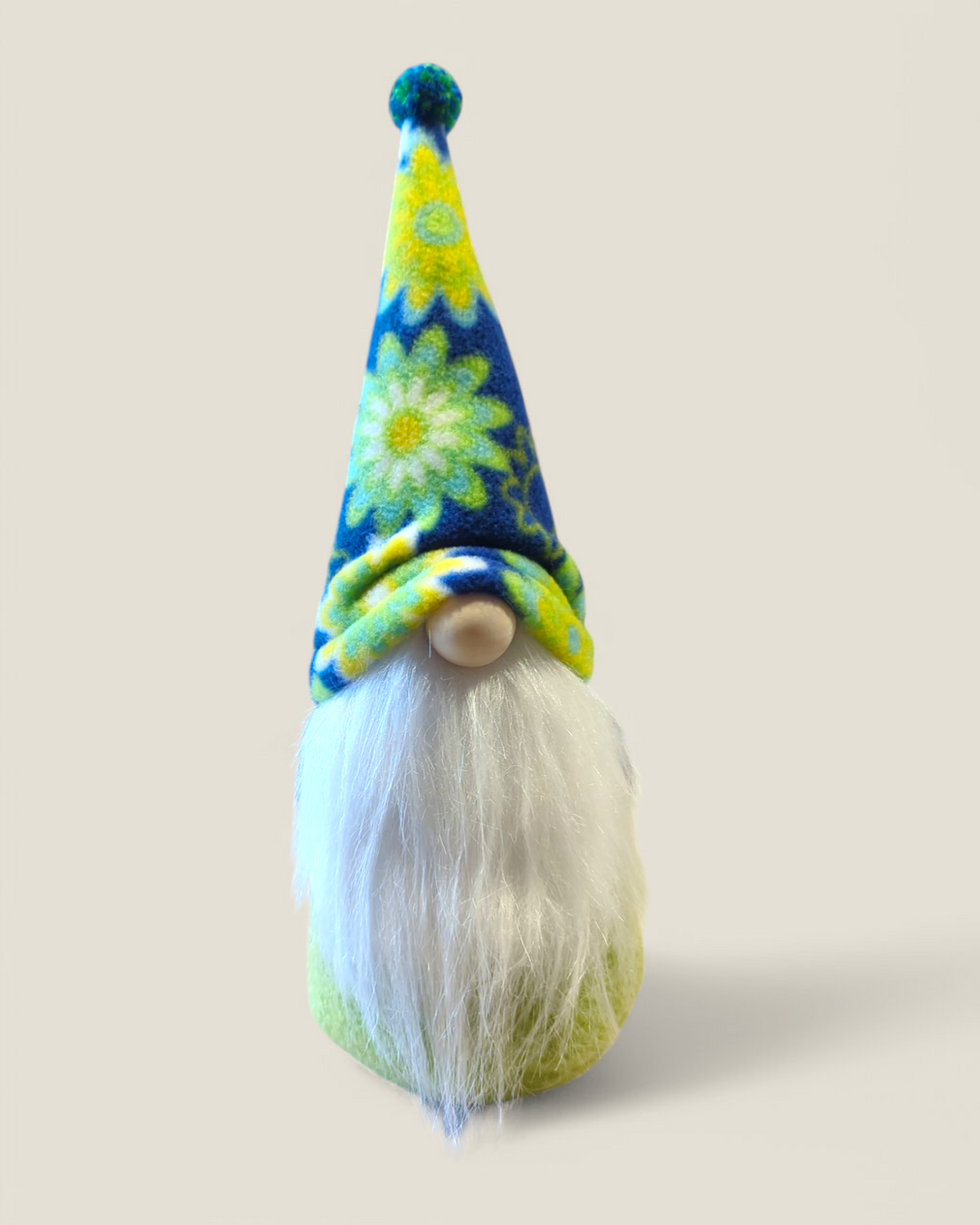 Tracey's Treasures, Everyday Gnomes