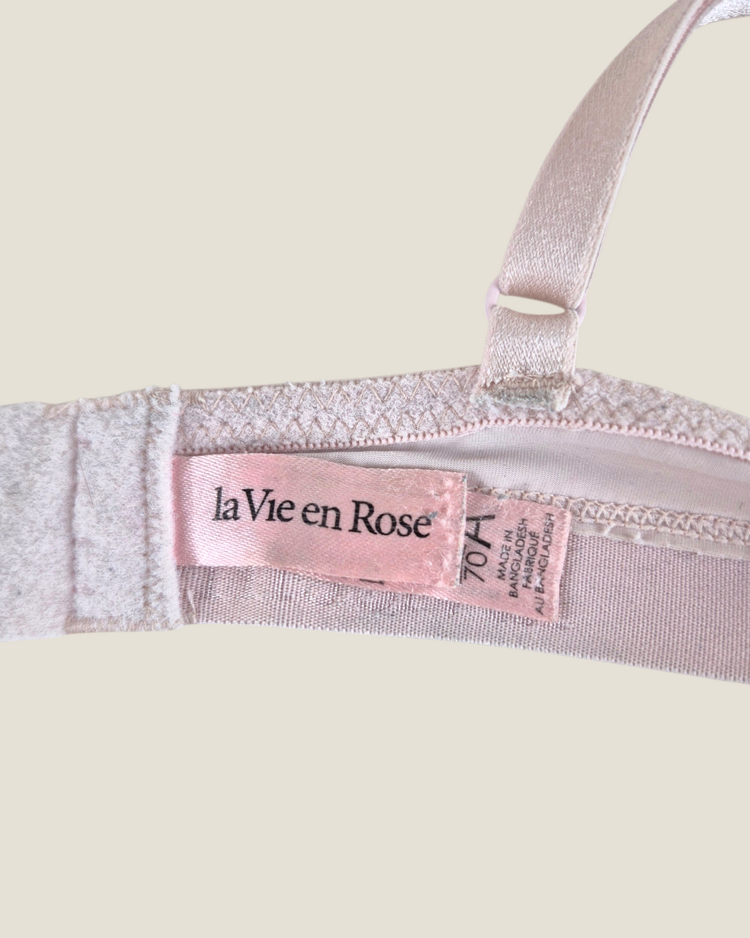 Pre-Loved La Vie En Rose Pink Bra Ladies 32A | Betty’s Marketplace
