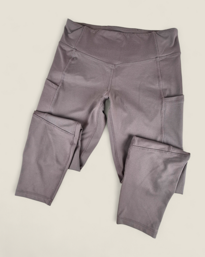 Pre-Loved Joe Fresh Active Leggings Ladies Medium | Betty’s Marketplace