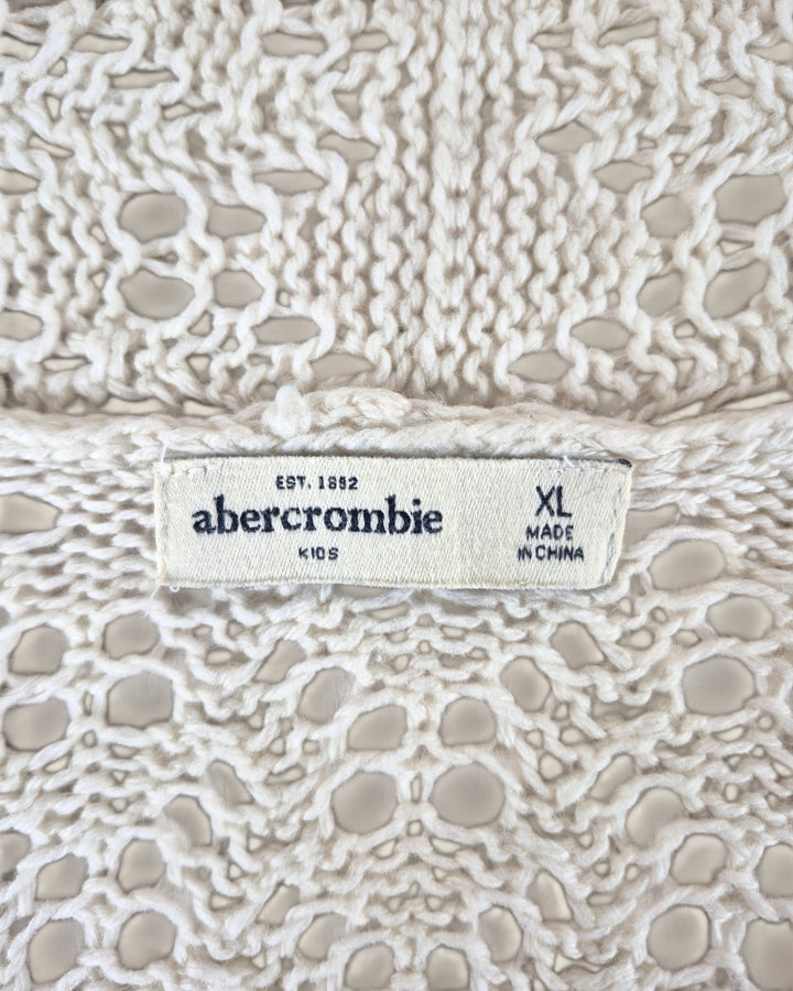 Pre-Loved Abercrombie White Knit Cardigan Ladies XL | Betty’s Marketplace