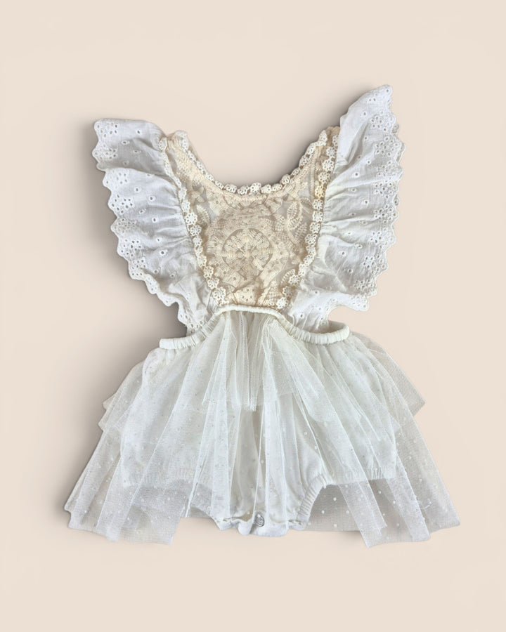 Pre-Loved White Lace & Tule Romper Girls Approx 9-12M | Betty’s Marketplace