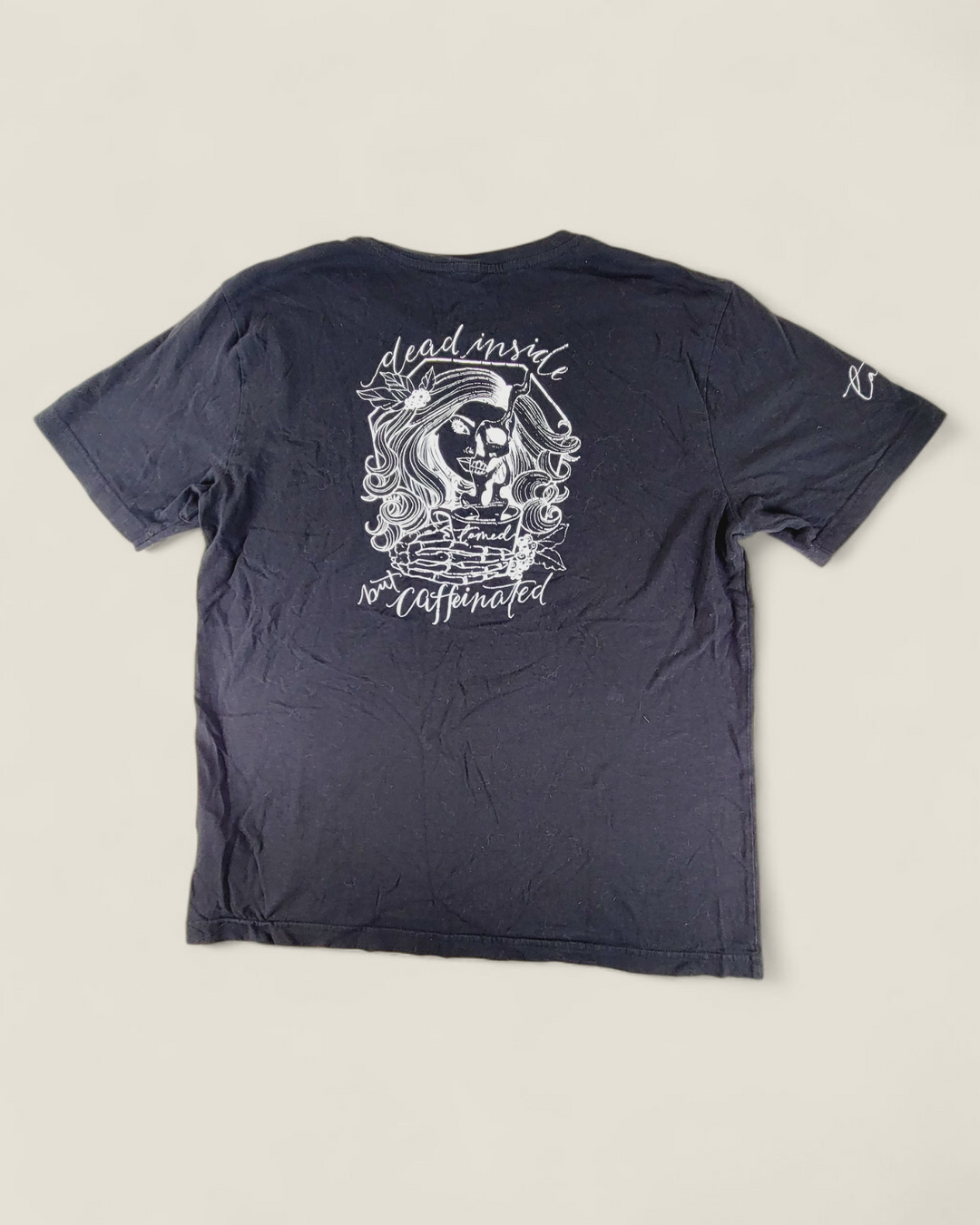 TAMED DEAD INSIDE TEE (BACK GRAPHIC) LADIES MEDIUM PRE-LOVED