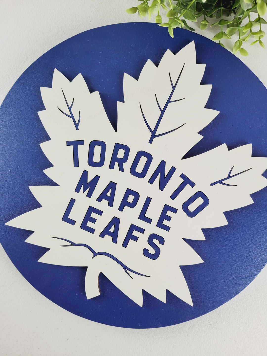 Rough Cut Dezigns, Sports Wood Signs Assorted Sizes